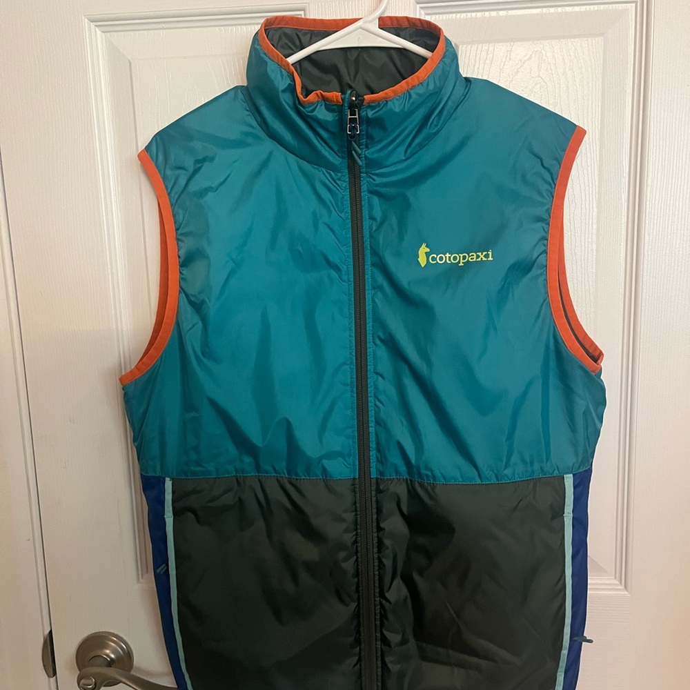 Men’s Cotopaxi Teca Calido Vest • Ship Wreck • Gently Used in Great Condition